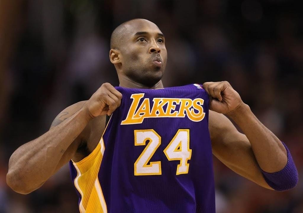Kobe Bryant – metryka postaci [wiek, wzrost, życiorys, pochodzenie, rodzina, żona i dzieci]