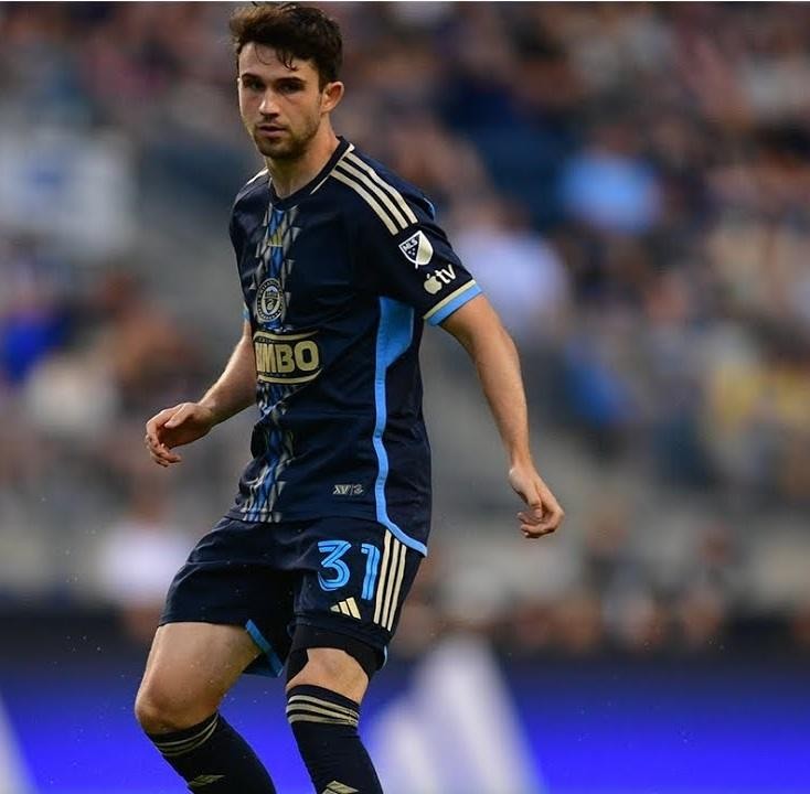 Leon Flach w barwach Philadelphia Union podczas meczu MLS.