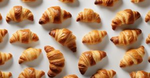 Ile kalorii ma croissant? Kaloryczność i wartości odżywcze