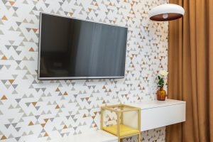 Tapety geometryczne – nowoczesny sposób na wyraziste wnętrze